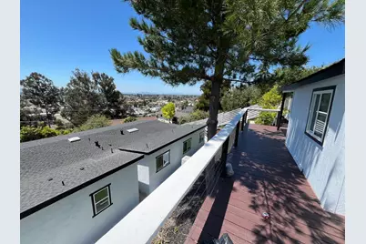 1068 Central Blvd, Hayward, CA 94542 - Photo 4