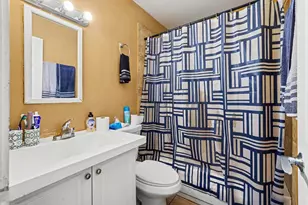 402 E Bianchi Rd 1, Stockton, CA 95207 - Photo 10
