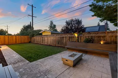2285 Tulip Rd, San Jose, CA 95128 - Photo 2