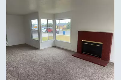 85 Paloma Ave, Salinas, CA 93905 - Photo 6