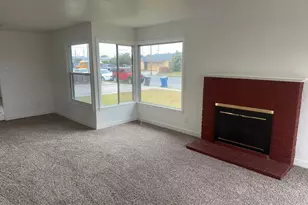85 Paloma Ave, Salinas, CA 93905 - Photo 6