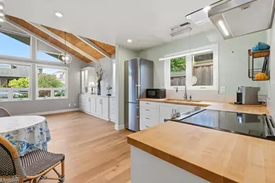 212 3rd Ave, Santa Cruz, CA 95062 - Photo 16
