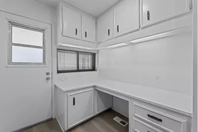 294 Chateau La Salle Dr 294, San Jose, CA 95111 - Photo 22