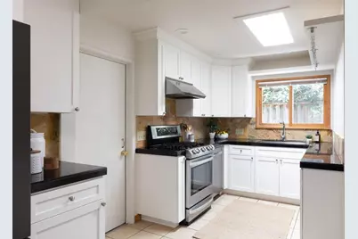 802 Modesto Ave, Santa Cruz, CA 95060 - Photo 14