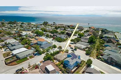 802 Modesto Ave, Santa Cruz, CA 95060 - Photo 2