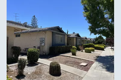 635 Bolton Ct, San Jose, CA 95129 - Photo 4