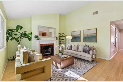 63 Silcreek Dr, San Jose, CA 95116 - Photo 4