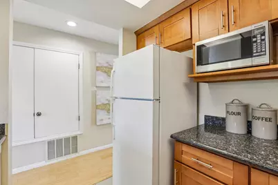 63 Silcreek Dr, San Jose, CA 95116 - Photo 14