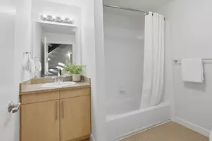 88 Bush St 2123, San Jose, CA 95126 - Photo 16