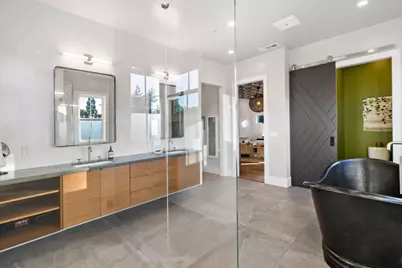 1050 Lincoln Ct, San Jose, CA 95125 - Photo 26