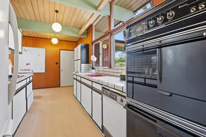 370 Shasta Dr, Palo Alto, CA 94306 - Photo 10