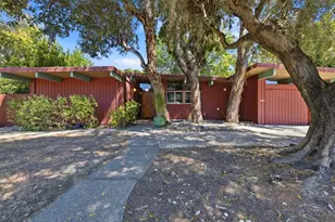 370 Shasta Dr, Palo Alto, CA 94306 - Photo 2