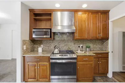 1425 Royal Ave, San Mateo, CA 94401 - Photo 6
