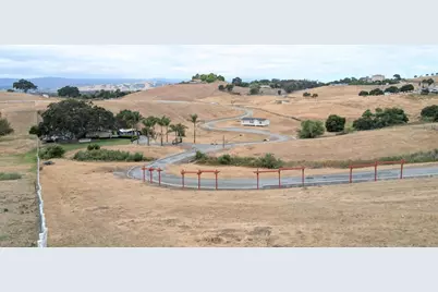 2580 Bridle Path Dr, Gilroy, CA 95020 - Photo 10