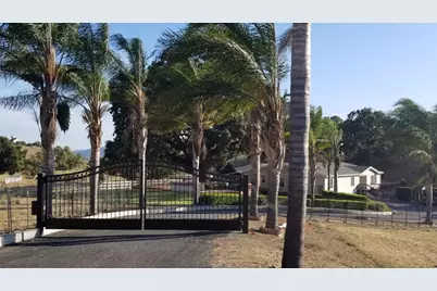 2580 Bridle Path Dr, Gilroy, CA 95020 - Photo 8