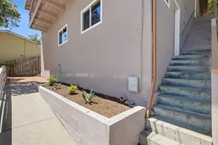 1720 Terrace Dr, Belmont, CA 94002 - Photo 32