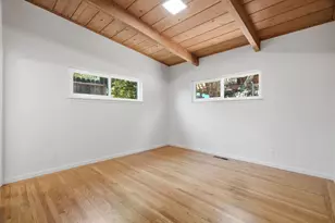 1720 Terrace Dr, Belmont, CA 94002 - Photo 22