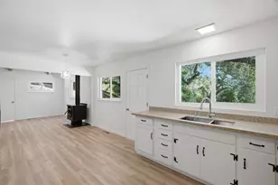 1720 Terrace Dr, Belmont, CA 94002 - Photo 10