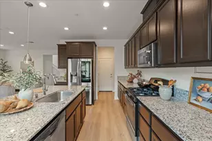 1320 Qualteri Wy, Gilroy, CA 95020 - Photo 8