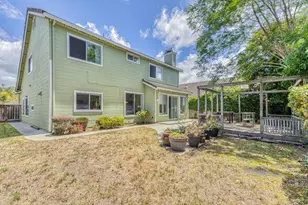 1185 Rockhaven Ct, Salinas, CA 93906 - Photo 30