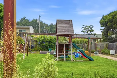 240 Reichling Ave, Pacifica, CA 94044 - Photo 28