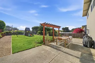 240 Reichling Ave, Pacifica, CA 94044 - Photo 26