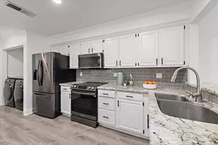 17171 Creekside Cir, Morgan Hill, CA 95037 - Photo 8