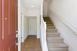 231 Peppermint Tree Ter 3, Sunnyvale, CA 94086 - Photo 4