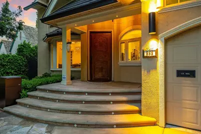 853 Riverside Dr, San Jose, CA 95125 - Photo 2