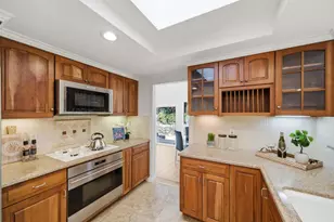 3194 La Mesa Dr, San Carlos, CA 94070 - Photo 4