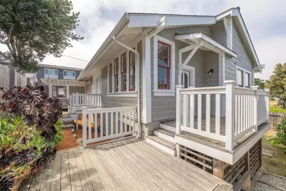 135 5th St, Pacific Grove, CA 93950 - Photo 24