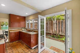 665 Pine Ave, Pacific Grove, CA 93950 - Photo 18