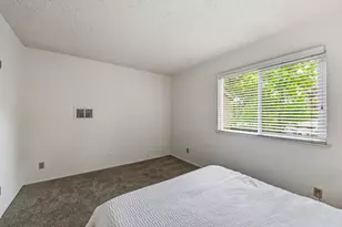 2386 Balme Dr, San Jose, CA 95122 - Photo 18