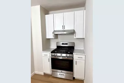 1390 E Santa Clara St, San Jose, CA 95116 - Photo 8