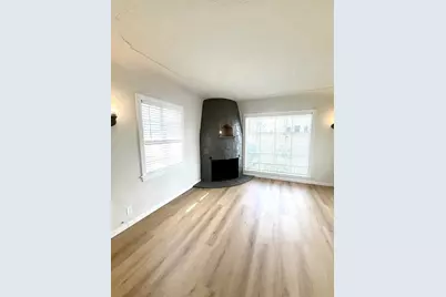 1390 E Santa Clara St, San Jose, CA 95116 - Photo 14