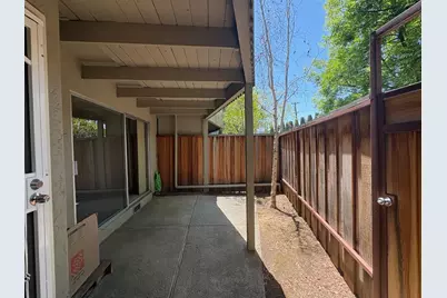 1155 Weyburn Ln 26, San Jose, CA 95129 - Photo 2