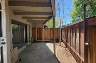1155 Weyburn Ln 26, San Jose, CA 95129 - Photo 2