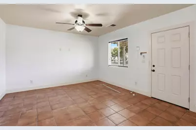 3870 E Nevada Ave, Fresno, CA 93702 - Photo 4