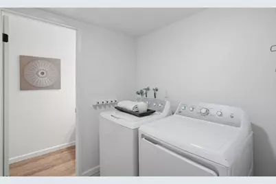 628 N Ahwanee Ter, Sunnyvale, CA 94085 - Photo 18