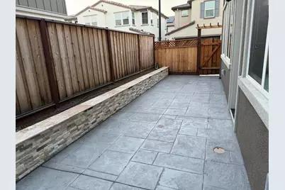 96 E Frost Dr, Tracy, CA 95391 - Photo 26