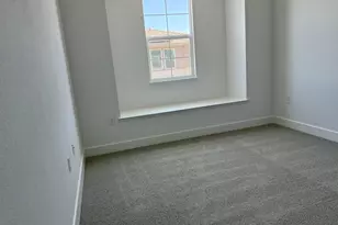 96 E Frost Dr, Tracy, CA 95391 - Photo 12