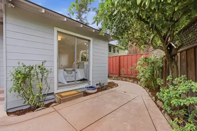 1654 Chestnut St, San Carlos, CA 94070 - Photo 32