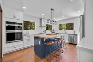 20851 Assiniboine Trail, Los Gatos, CA 95033 - Photo 2
