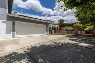 16790 Gallop Dr, Morgan Hill, CA 95037 - Photo 24
