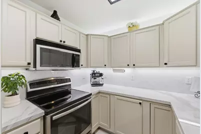 4970 Cherry Ave 212, San Jose, CA 95118 - Photo 2