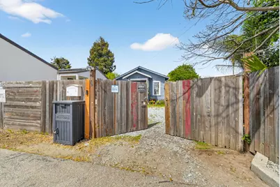 419 Barson St, Santa Cruz, CA 95060 - Photo 26