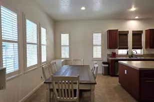9403 Vintner Cir, Patterson, CA 95363 - Photo 10
