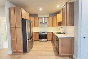 400 San Benito 203, Hollister, CA 95023 - Photo 2