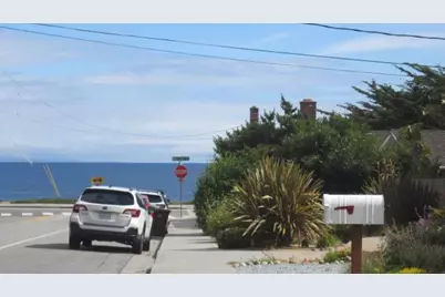 127 Swift St, Santa Cruz, CA 95060 - Photo 1