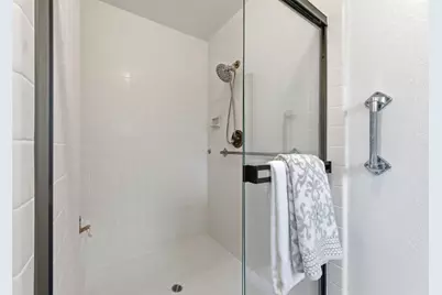 Madison Ave, San Mateo, CA 94402 - Photo 24